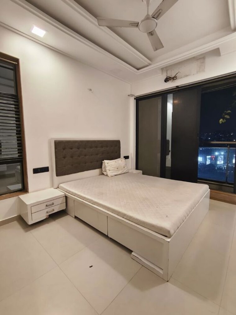 Bedroom, rustomjee-ozone 3 Bedroom 1000 Sq.Ft. Apartment In Goregaon West Mumbai 9728603