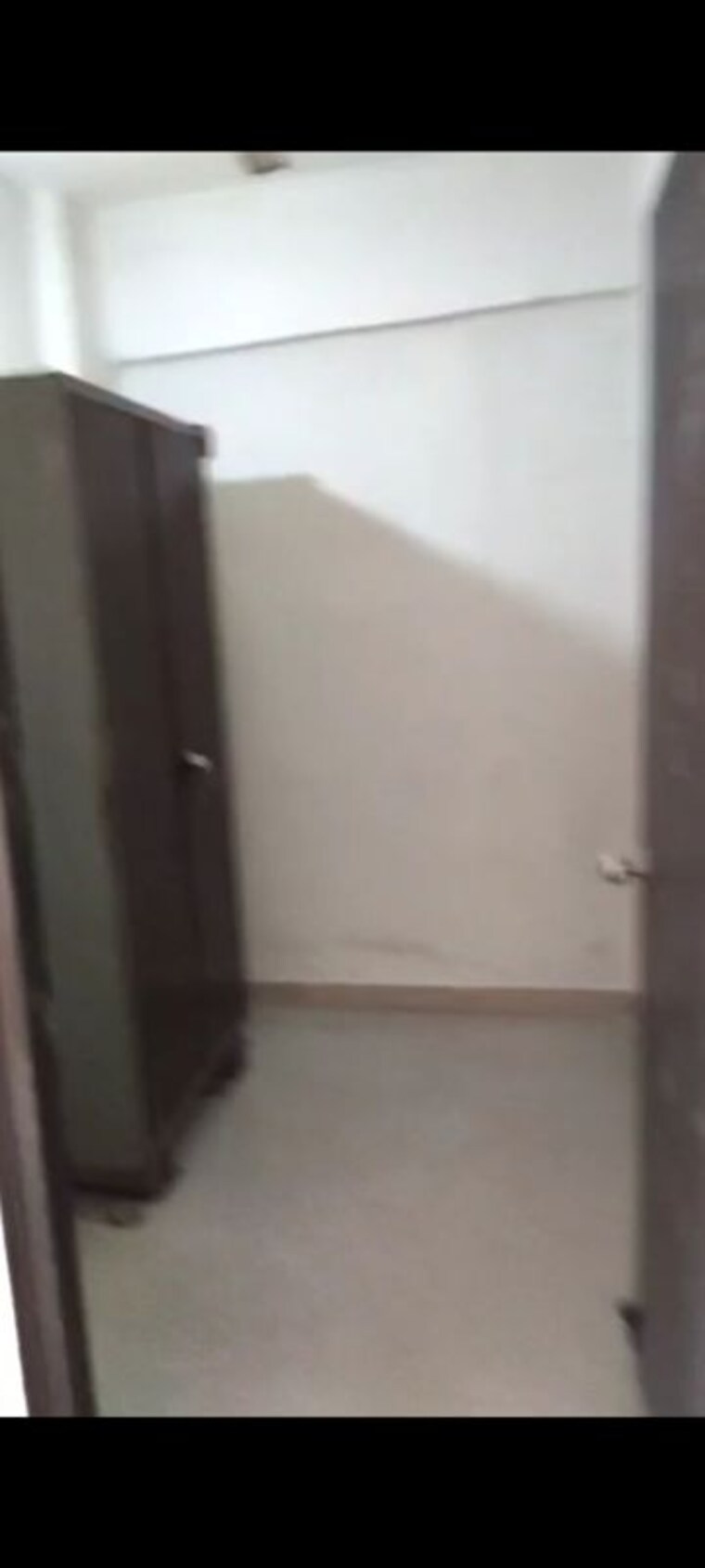 Room, signature-the-serenas 1.5 Bedroom 567 Sq.Ft. Apartment In Sohna Sector 36 Gurgaon 9728609