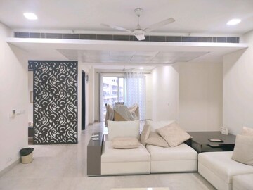 Living Room in 3 BHK Apartment at DLF Richmond Park, Sector 43 – for Rent