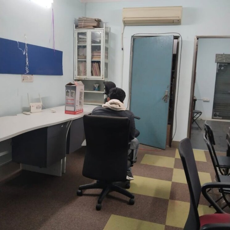 Team Area, raheja-the-delhi-mall Commercial Office Space in IT/SEZ 900 Sq.Ft. In Shadipur Delhi 9728635