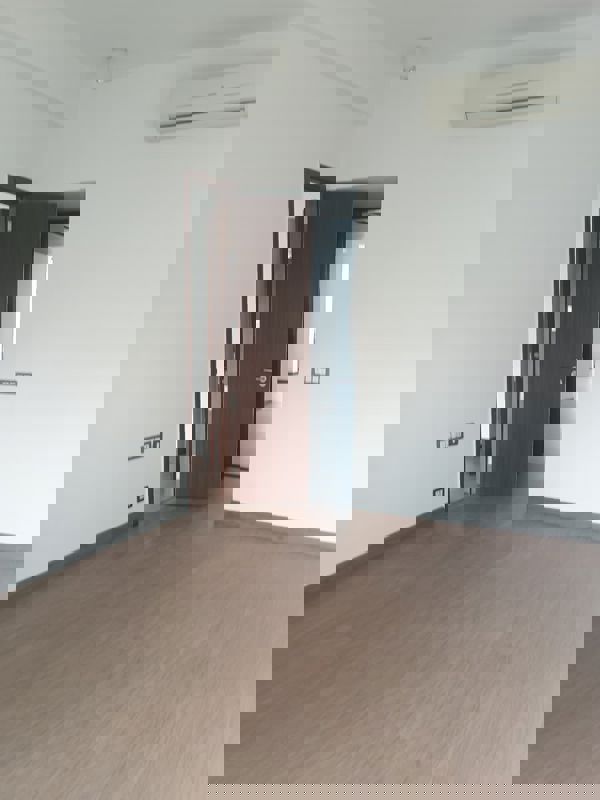 3.5 BHK + Pooja Room,Servant Room,Extra Room Builder Floor For Sale in Unitech Nirvana Country Cedar Crest