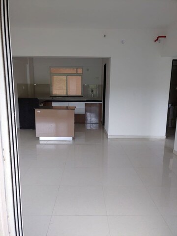 Room in 1 BHK Apartment at Saei Symphony, Bavdhan – for Sale