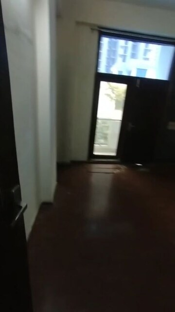 Room in 4 BHK Villa at Panchsheel Villas, Sector 16 Greater Noida – for Rent