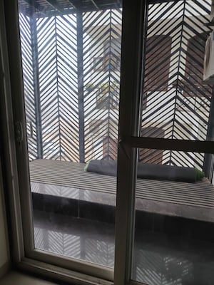 Bathroom in 2 BHK Builder Floor at Sector 38 – for Rent