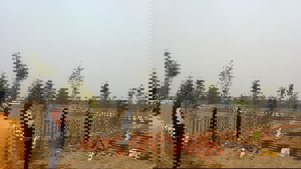 Plot For Sale in Gosainganj