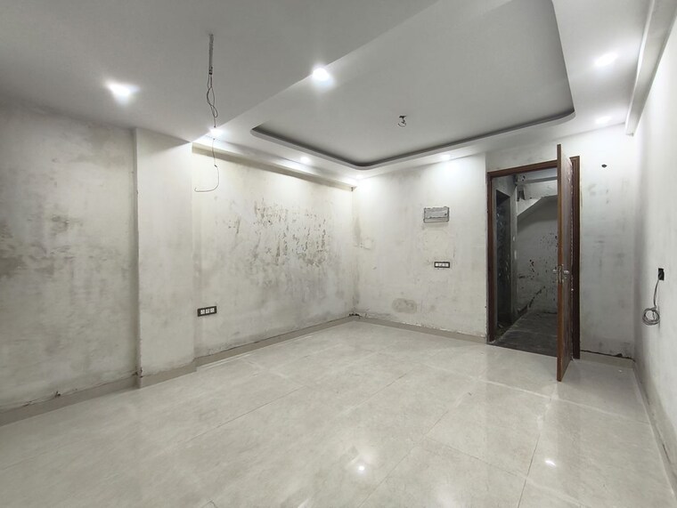 Room, chattarpur 3 Bedroom 1100 Sq.Ft. Builder Floor In Chattarpur Delhi 9728694