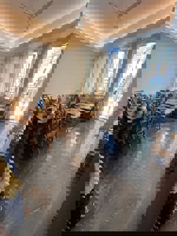 3 BHK Builder Floor For Rent in Sector 46