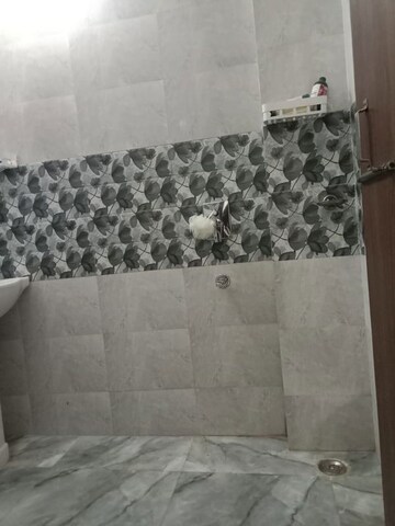 Bathroom in 1 BHK Builder Floor at Saket – for Rent