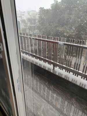 Balcony in 2 BHK Builder Floor at Sector 51 – for Rent