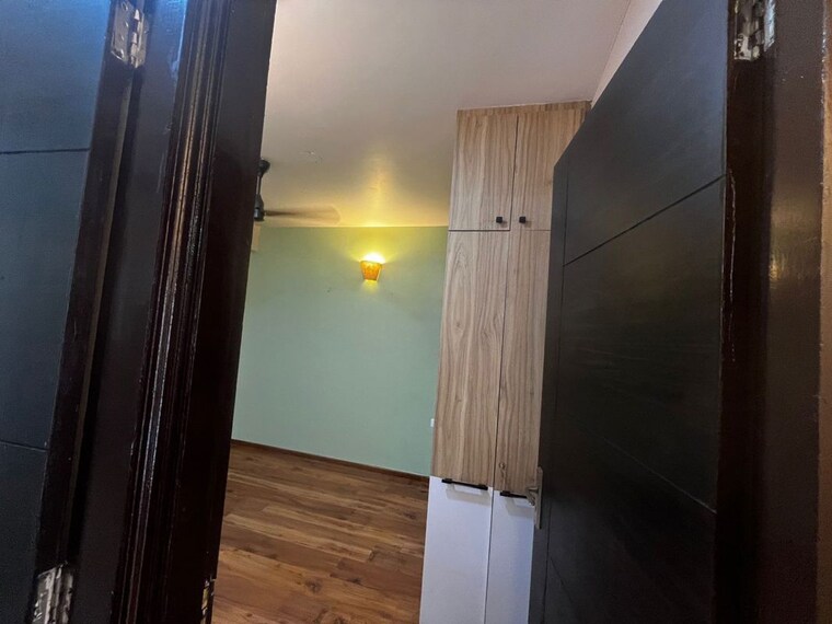 Room, signature-global-park-4-and-5 3 Bedroom 1120 Sq.Ft. Builder Floor In Sohna Sector 36 Gurgaon 9728718