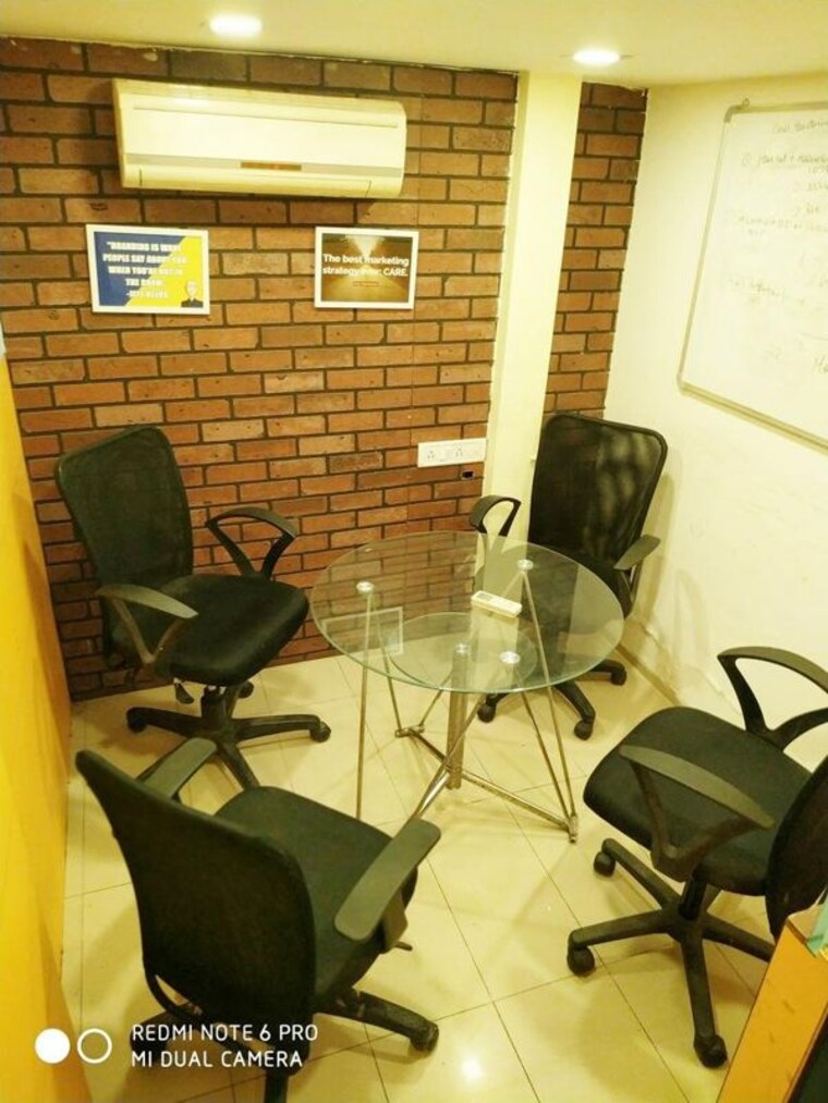 Team Area, crystal-plaza-andheri-west Commercial Office Space 410 Sq.Ft. In Andheri West Mumbai 9728728