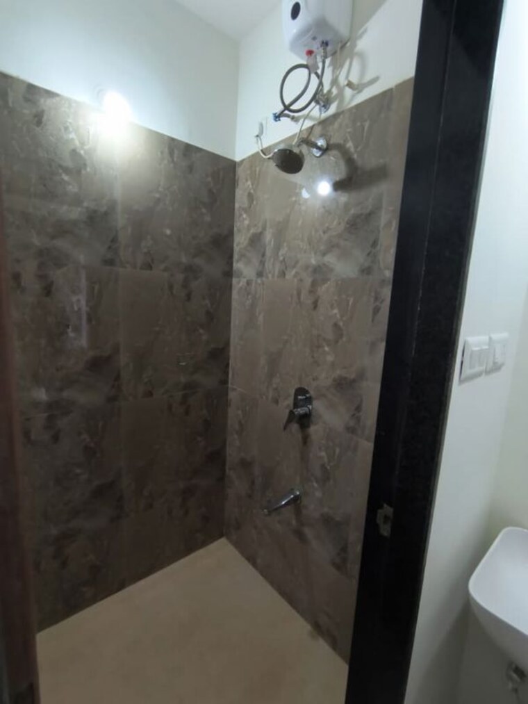 Bathroom, vtp-cygnus 1 Bedroom 450 Sq.Ft. Apartment In Kharadi Pune 9728724