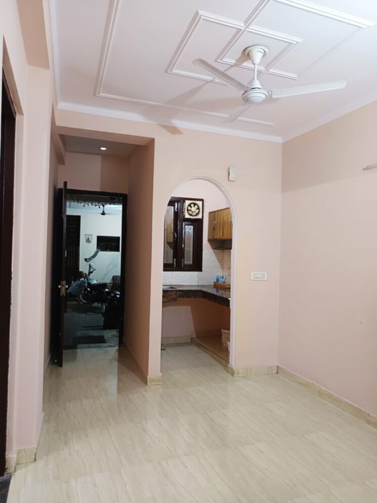 Room, saket 2 Bedroom 850 Sq.Ft. Builder Floor In Saket Delhi 9728734