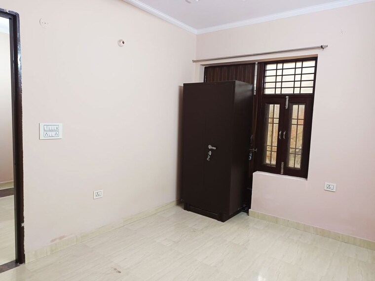 Room, saket 2 Bedroom 850 Sq.Ft. Builder Floor In Saket Delhi 9728734