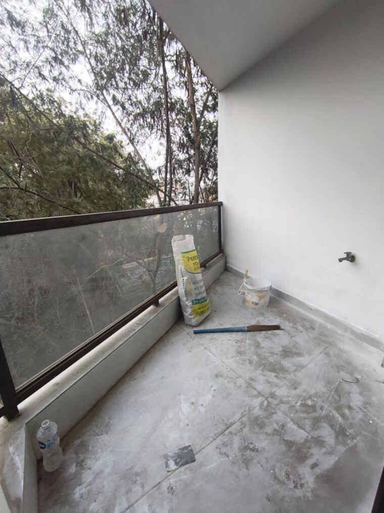 Balcony, chattarpur 2 Bedroom 800 Sq.Ft. Builder Floor In Chattarpur Delhi 9728755