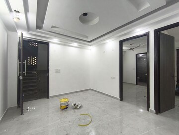 Room in 2 BHK Builder Floor at Chattarpur – for Sale