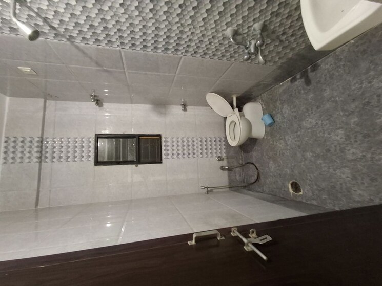 Attached Bathroom, new manish nagar 2 Bedroom 1050 Sq.Ft. Apartment In New Manish Nagar Nagpur 9728780
