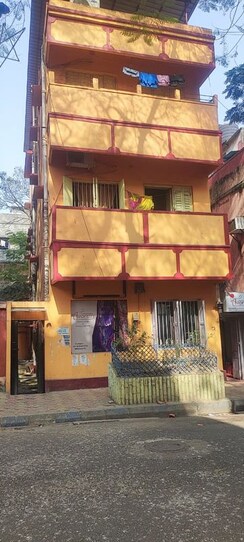 6+ BHK + Pooja Room Independent House For Sale in Ballygunge Place
