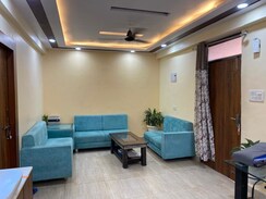 Pg For Rent in Vibhuti Khand