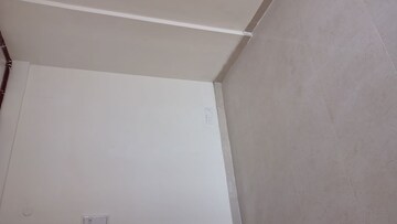 Furnished Amenities in 2 BHK Apartment at Signature Global Prime, Sector 63a – for Rent