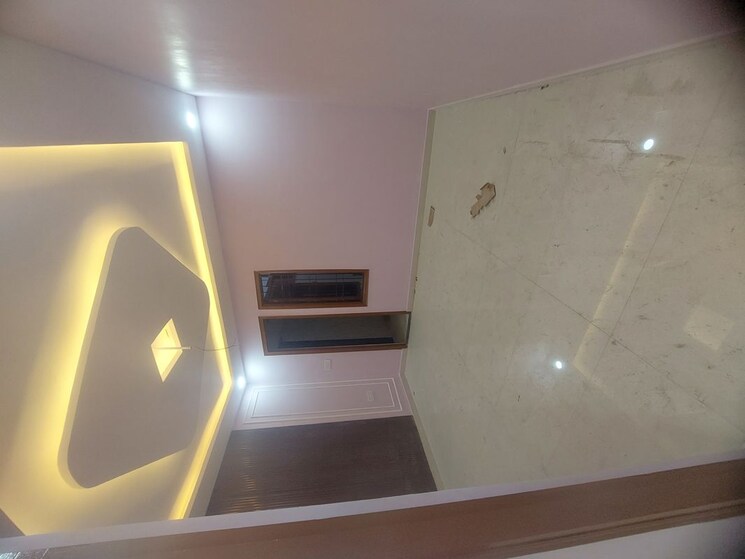 undefined, indira nagar 3 Bedroom 1635 Sq.Ft. Villa In Indira Nagar Lucknow 9728812