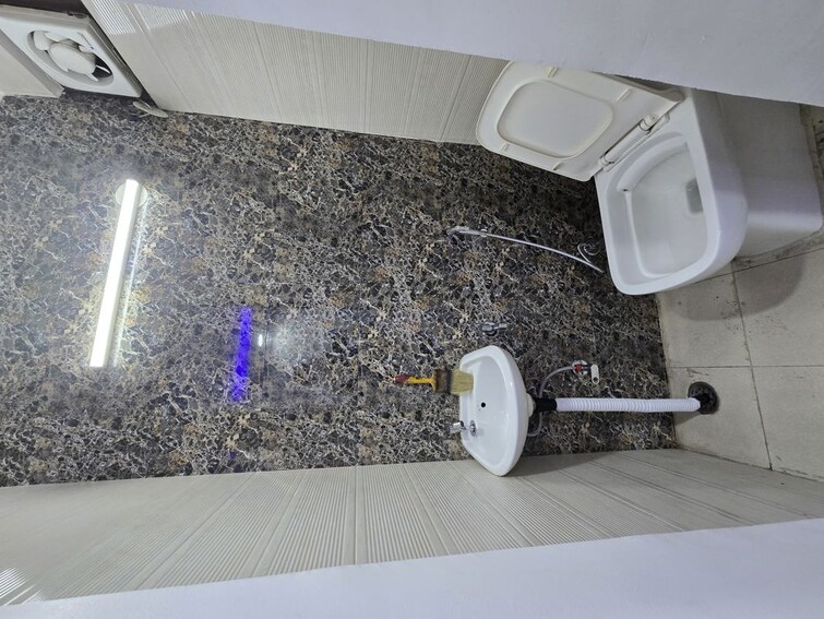 Bathroom, govindpuri 2 Bedroom 540 Sq.Ft. Builder Floor In Govindpuri Delhi 9728819