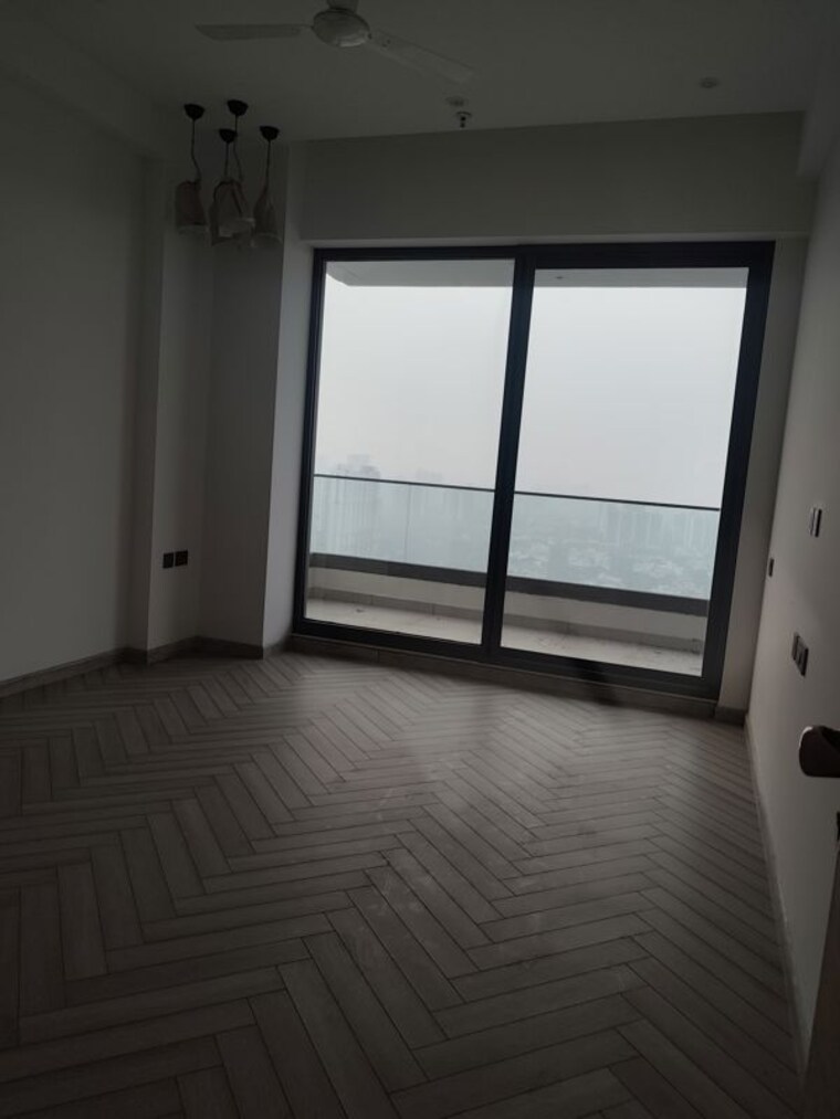 Bedroom, mahagun-mezzaria 4 Bedroom 4425 Sq.Ft. Apartment In Sector 78 Noida 9728824