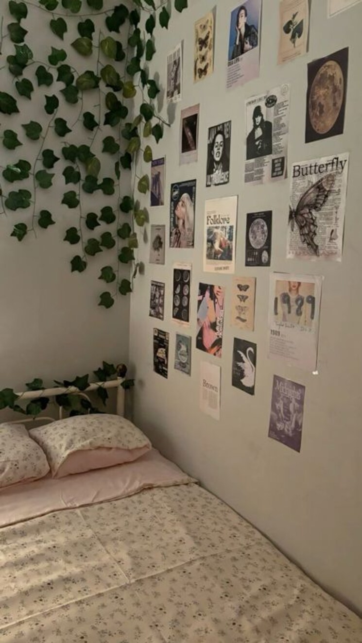 Room, viraj khand Pg For Girls In Viraj Khand 9728838