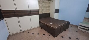 Bedroom in 2 BHK Apartment at Akshardham CHS, Malad West – for Rent