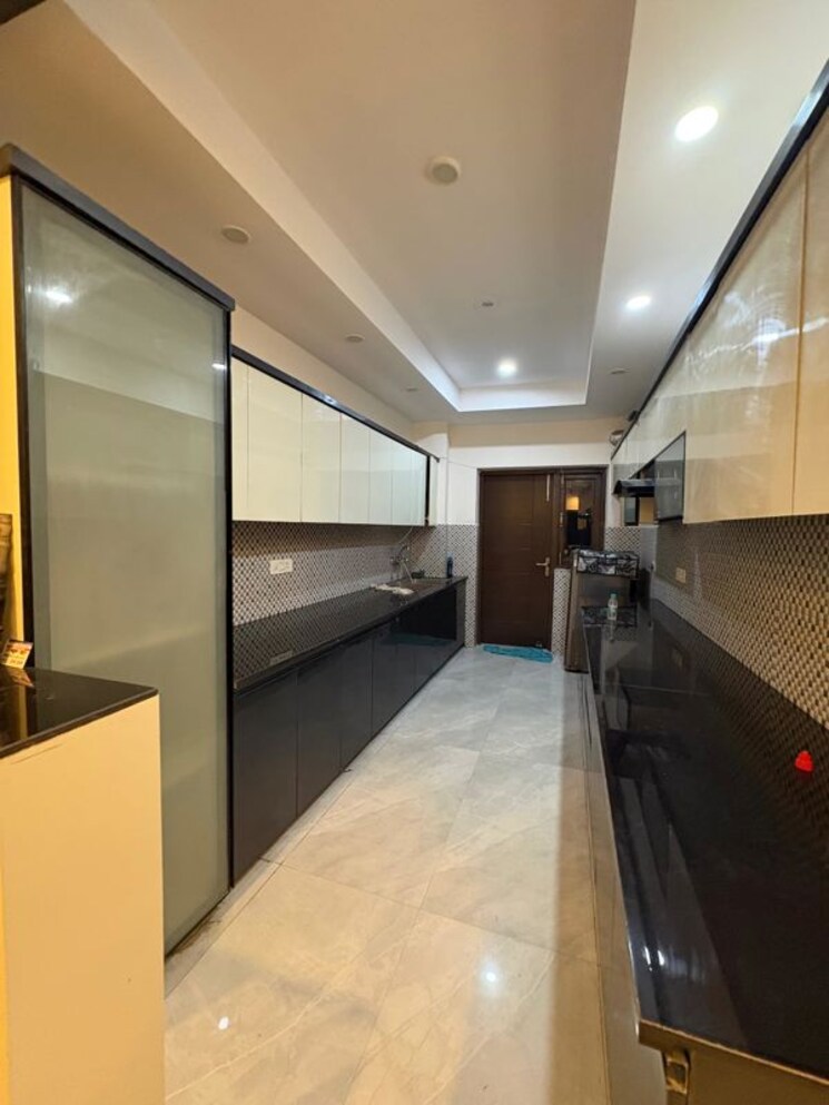 Kitchen, sector 57 3 Bedroom 1800 Sq.Ft. Builder Floor In Sector 57 Gurgaon 9727426