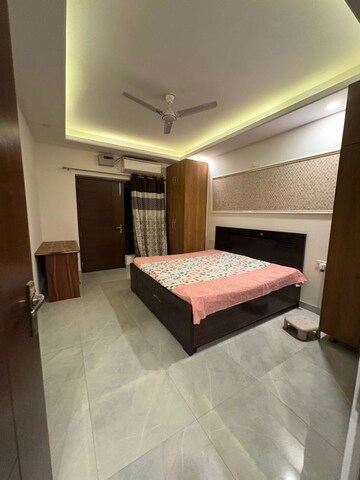 Bedroom in 3 BHK Builder Floor at Sector 57 – for Rent