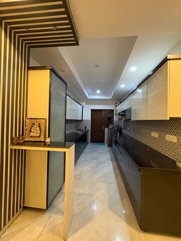 Master Bedroom in 3 BHK Builder Floor at Sector 57 – for Rent
