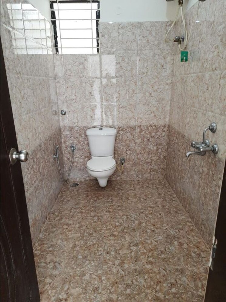 Bathroom, shri-abhiram-emerald-creek 2 Bedroom 1285 Sq.Ft. Apartment In Hsr Layout Bangalore 9728866