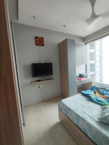 Furnished Amenities in 3 BHK Apartment at Oberoi Eternia, Mulund West – for Sale