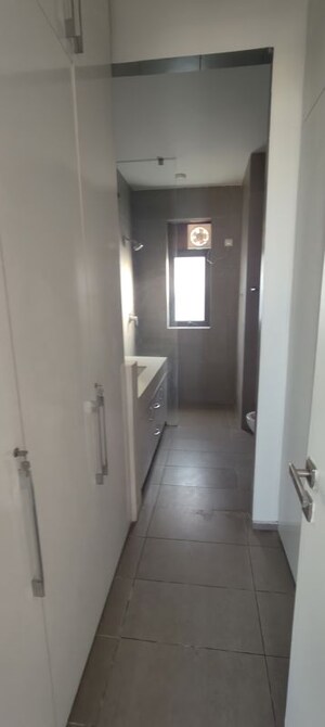 Building Lobby in 4 BHK Apartment at Ireo Skyon, Sector 60 – for Sale