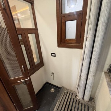  3 BHK Builder Floor at Vikas Puri – for Sale