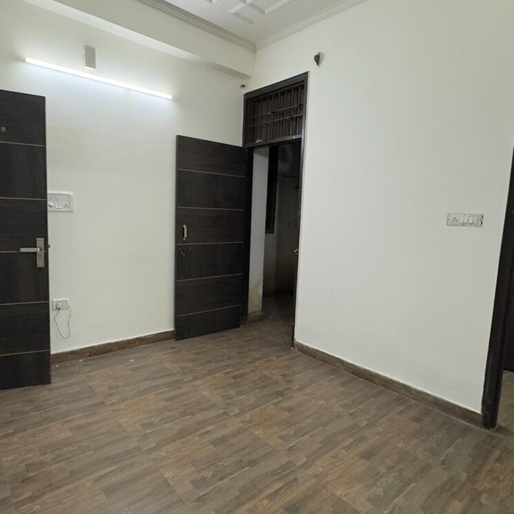 Room, chattarpur 1 Bedroom 500 Sq.Ft. Builder Floor In Chattarpur Delhi 9728898