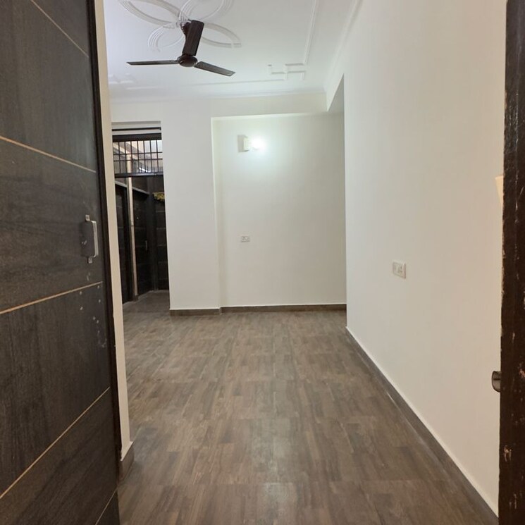 Bathroom, chattarpur 1 Bedroom 500 Sq.Ft. Builder Floor In Chattarpur Delhi 9728898