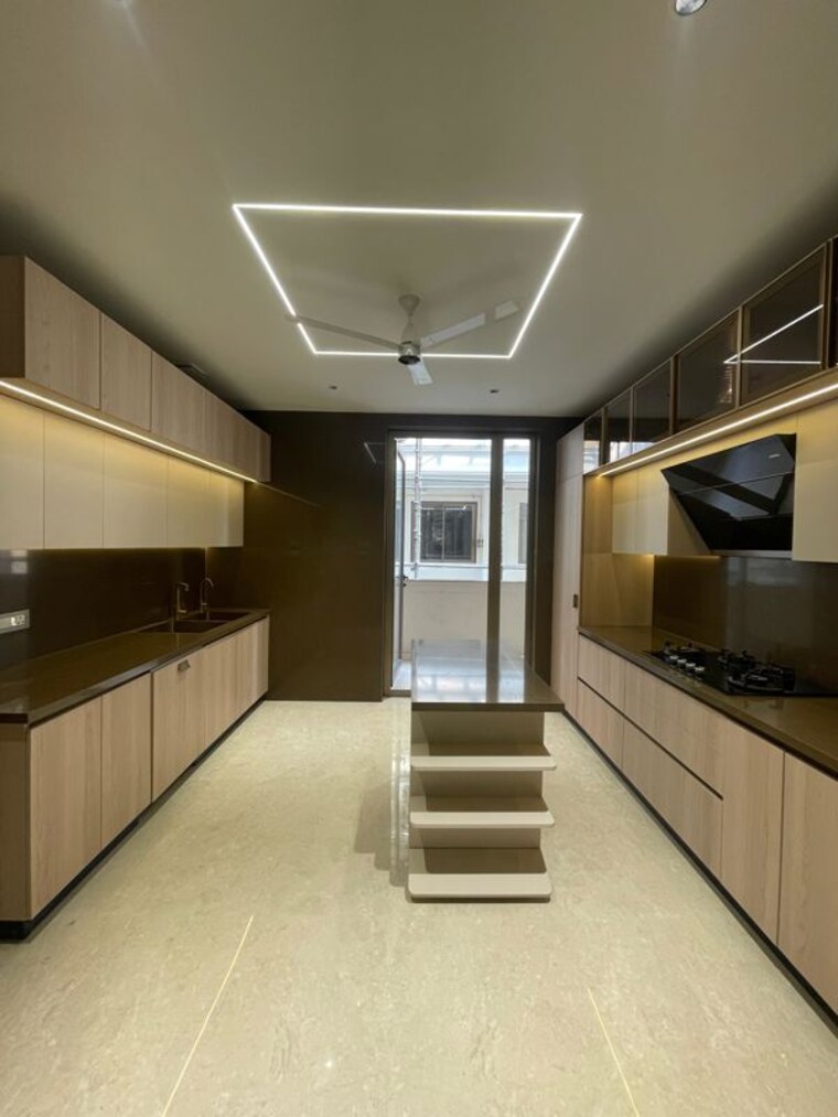 Kitchen, panchsheel park 4 Bedroom 460 Sq.Yd. Builder Floor In Panchsheel Park Delhi 9662492