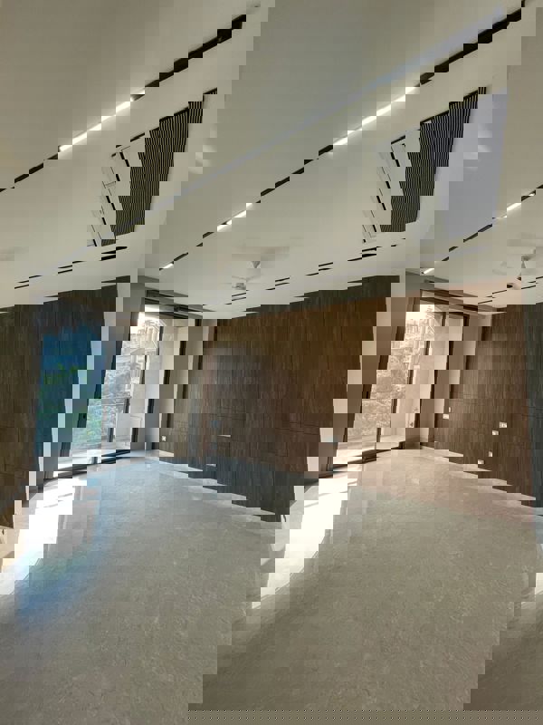 4 BHK + Servant Room Builder Floor For Sale in Panchsheel Park