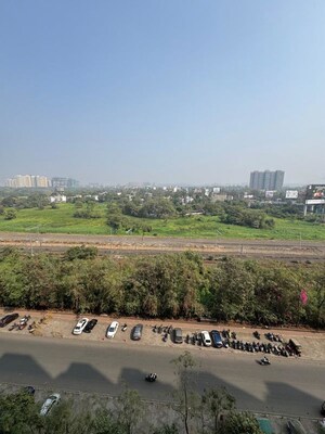 Master Bedroom in 2 BHK Apartment at Lodha Casa Bella Gold, Dombivli East – for Rent