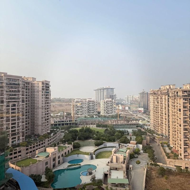3 BHK + Extra Room 1378 Sq.Ft. Apartment in K Raheja Reserve