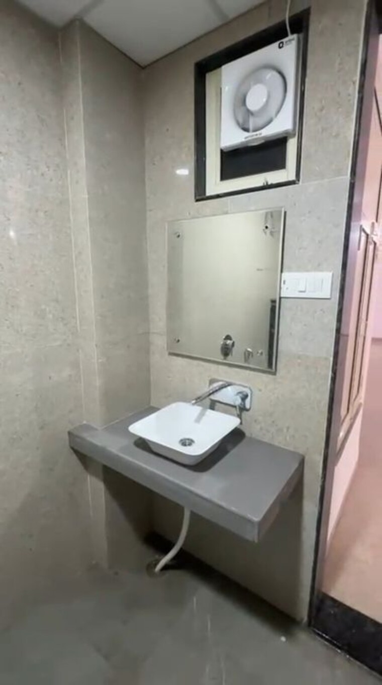 Floor Plan, gomti nagar Commercial Office Space 1000 Sq.Ft. In Gomti Nagar Lucknow 9728963