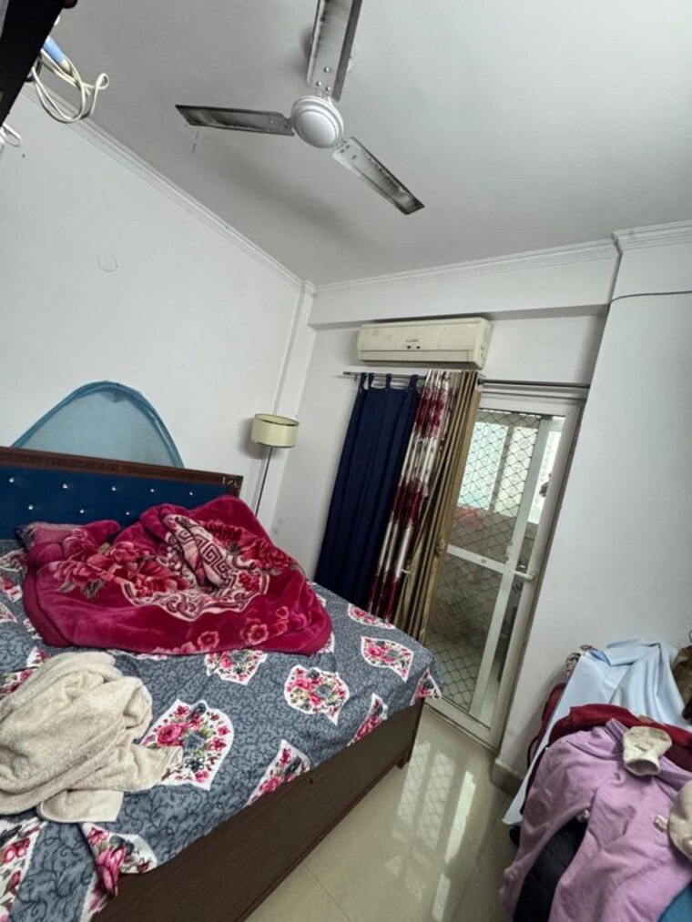 Bedroom, amaatra-homes 2 Bedroom 950 Sq.Ft. Apartment In Vaidpura Greater Noida 9728967