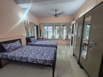 Bedroom in  Pg at Goregaon East – for Rent
