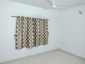 Room in 1 BHK Apartment at Sagar Kanya, Andheri West – for Rent
