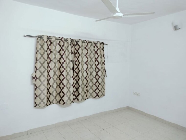 Room, sagar-kanya 1 Bedroom 450 Sq.Ft. Apartment In Andheri West Mumbai 9728977