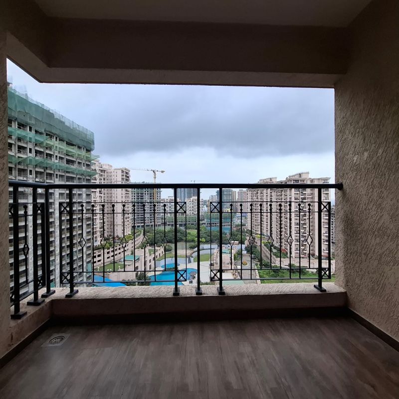 2 BHK + Extra Room Apartment For Rent in K Raheja Reserve