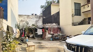  Plot For Sale in Gomti Nagar