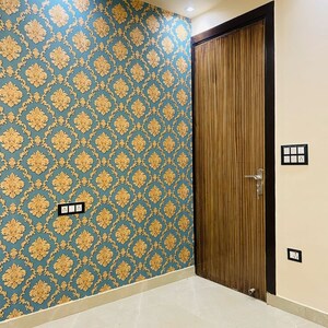 Room in 2 BHK Builder Floor at Dwarka Mor – for Rent